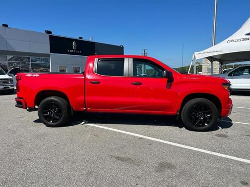 2024 Chevrolet Silverado 1500 Custom