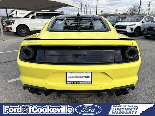 Grabber Yellow 2021 Ford Mustang GT