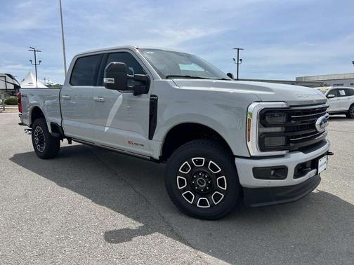 Avalanche 2026 Ford F-250 Platinum