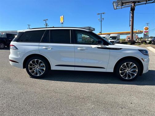 2025 Lincoln Aviator Premiere