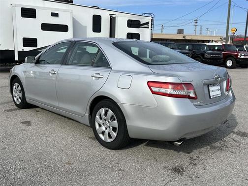 2010 Toyota Camry LE