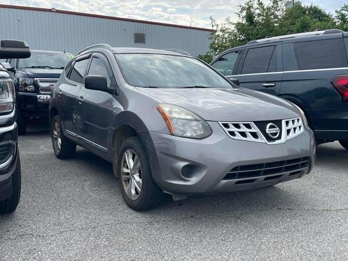 Gray 2015 Nissan Rogue Select S