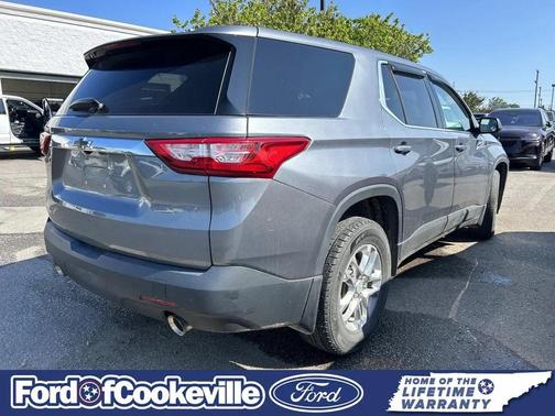 Satin Steel Metallic 2021 Chevrolet Traverse LS