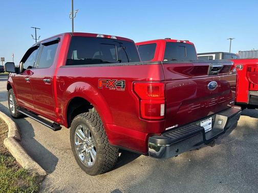 Ruby Red Metallic Tinted Clearcoat 2019 Ford F-150 XLT