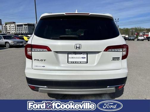 Platinum White Pearl 2020 Honda Pilot Touring 8-Passenger