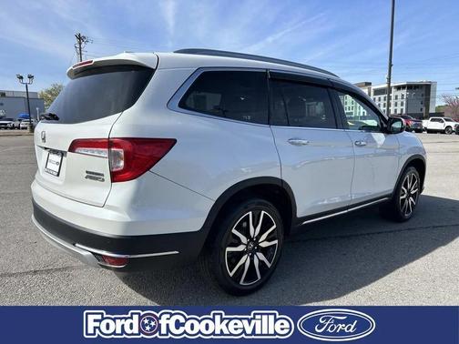 Platinum White Pearl 2020 Honda Pilot Touring 8-Passenger