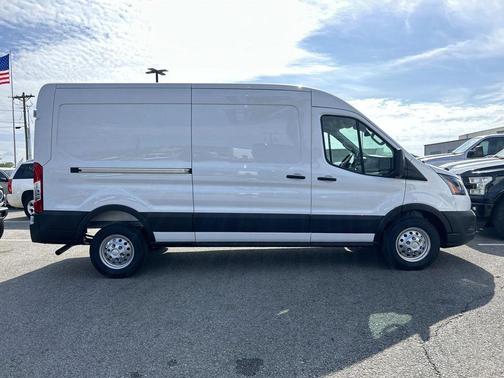 Oxford White 2026 Ford Transit-150 Base