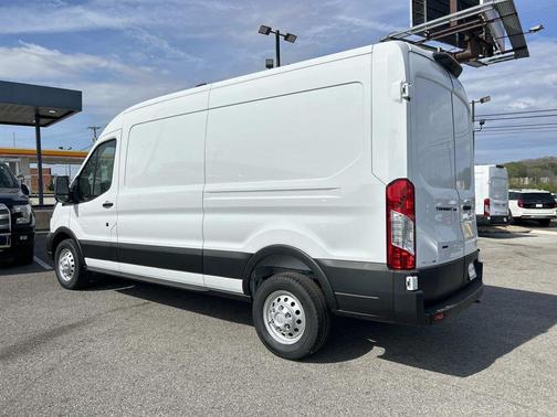 Oxford White 2026 Ford Transit-150 Base
