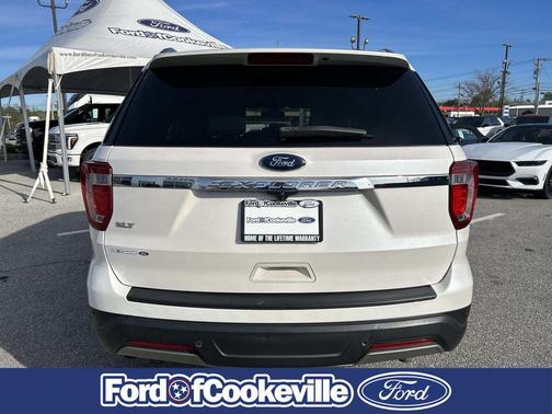 White Platinum Metallic Tri-Coat 2019 Ford Explorer XLT