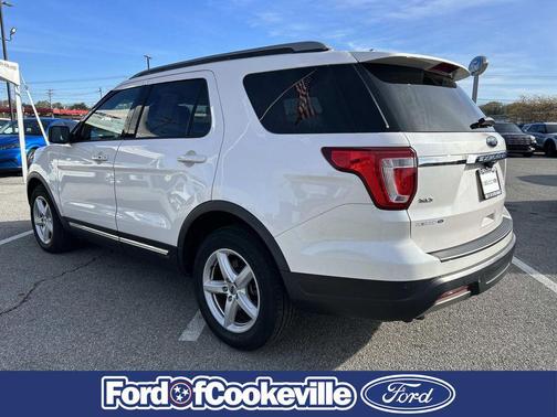 White Platinum Metallic Tri-Coat 2019 Ford Explorer XLT