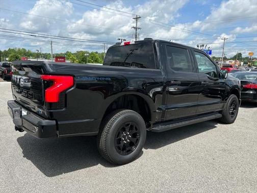 2025 Ford F-150 Lightning XLT
