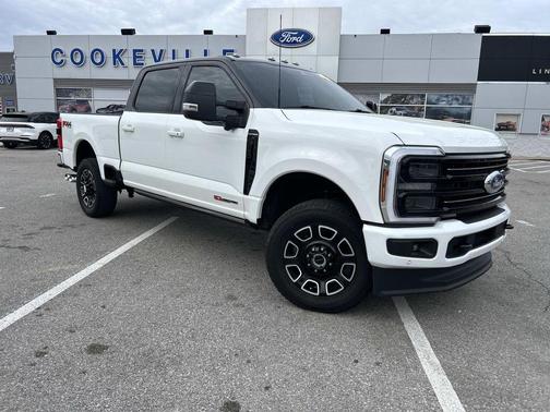 Star White Metallic Tri-Coat 2026 Ford F-250 Platinum