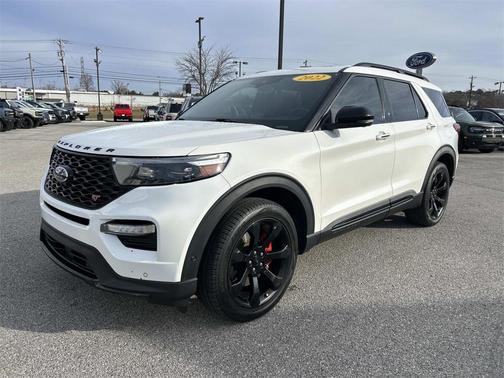 2022 Ford Explorer ST