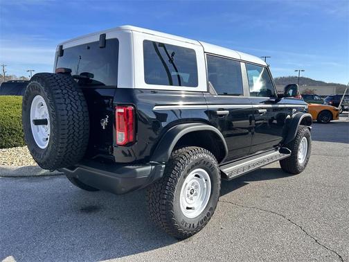 2025 Ford Bronco Heritage Edition