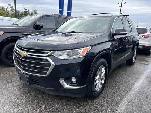 2020 Chevrolet Traverse LT Cloth
