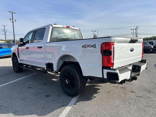 Oxford White 2026 Ford F-250 XL