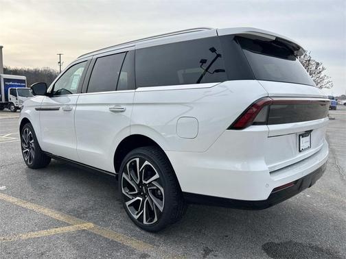 2026 Lincoln Navigator Reserve