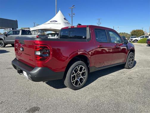 2025 Ford Maverick Lariat