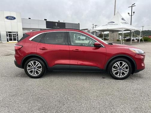 2022 Ford Escape SEL
