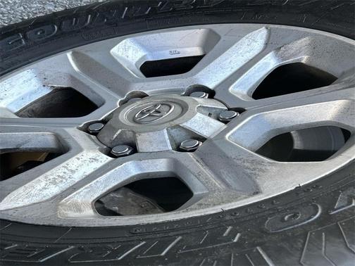 2014 Toyota 4Runner SR5