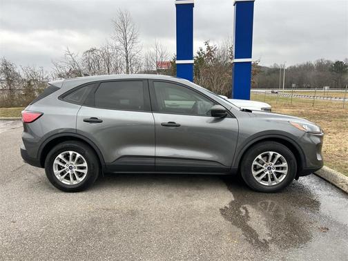 2022 Ford Escape S
