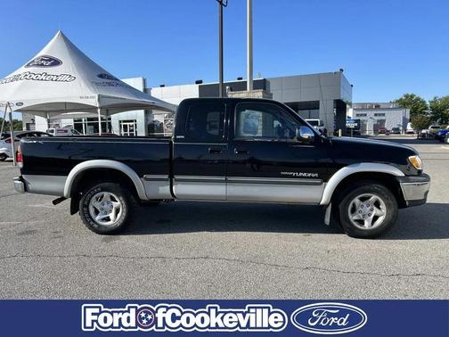 Black 2000 Toyota Tundra SR5