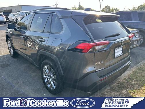 Magnetic Gray Metallic 2021 Toyota RAV4 XLE Premium
