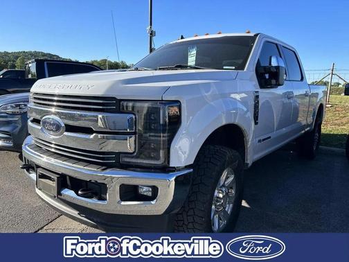 Oxford White 2019 Ford F-250 Lariat