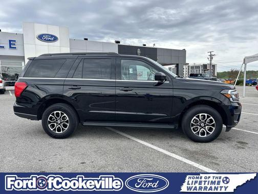 Black Metallic 2024 Ford Expedition XLT