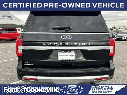 Black Metallic 2024 Ford Expedition XLT