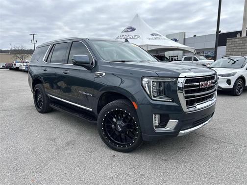 2021 GMC Yukon SLT