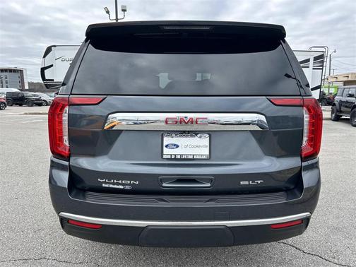 2021 GMC Yukon SLT
