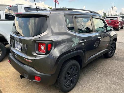 2018 Jeep Renegade Trailhawk