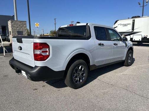 Space White Metallic 2026 Ford Maverick XLT
