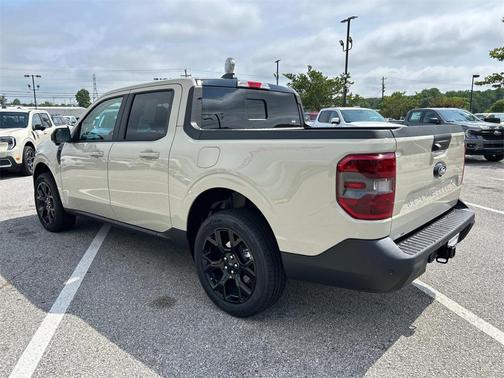 2025 Ford Maverick Lariat