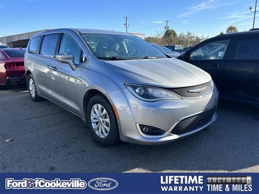 2019 Chrysler Pacifica Touring Plus