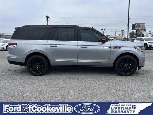 2022 Lincoln Navigator Black Label