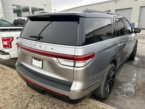 2022 Lincoln Navigator Black Label