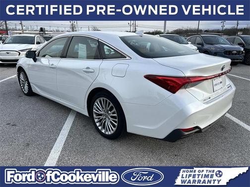 2022 Toyota Avalon Hybrid Limited