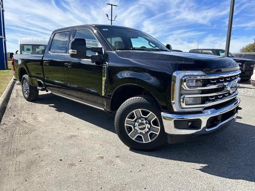 Agate Black Metallic 2026 Ford F-350 Lariat