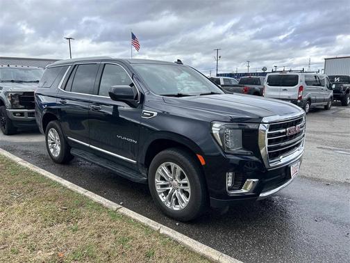 2024 GMC Yukon SLT