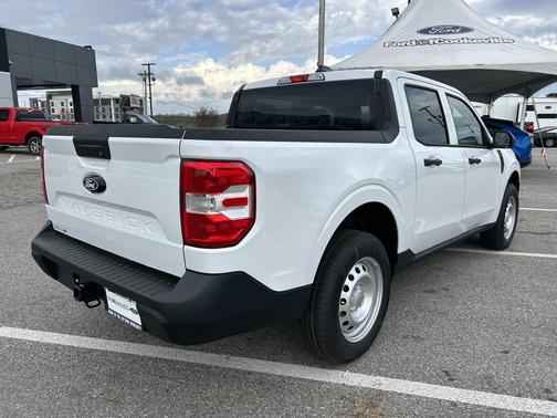 Oxford White 2026 Ford Maverick XL