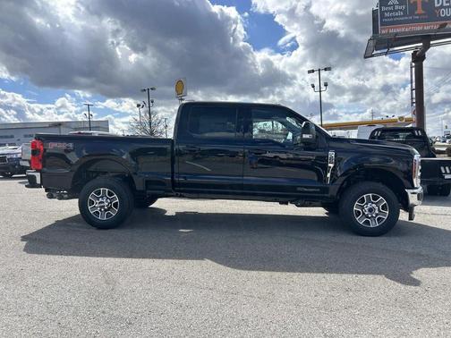 Agate Black Metallic 2026 Ford F-250 Lariat
