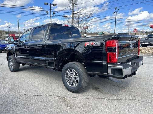 Agate Black Metallic 2026 Ford F-250 Lariat