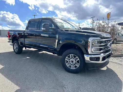 Agate Black Metallic 2026 Ford F-250 Lariat