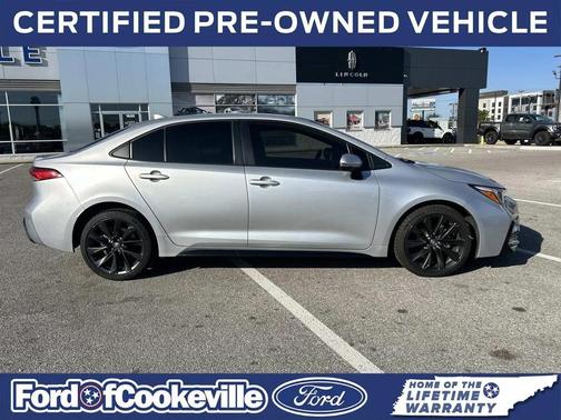 Classic Silver Metallic 2024 Toyota Corolla SE
