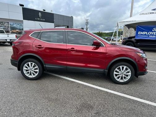 2020 Nissan Rogue Sport S