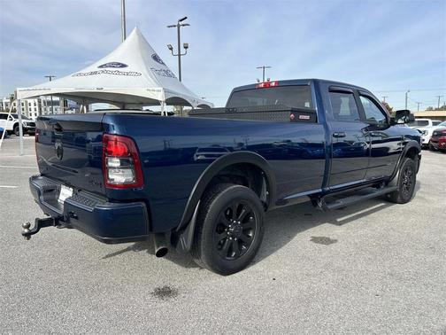 2022 RAM 3500 Big Horn Crew Cab 4x4 8' Box