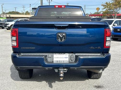 2022 RAM 3500 Big Horn Crew Cab 4x4 8' Box