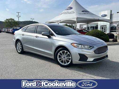 Iconic Silver Metallic 2020 Ford Fusion SE